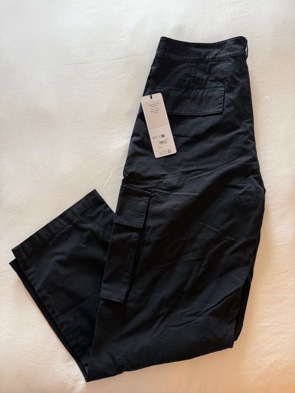 Men's Black Cargo Pants - Classic Utility Style